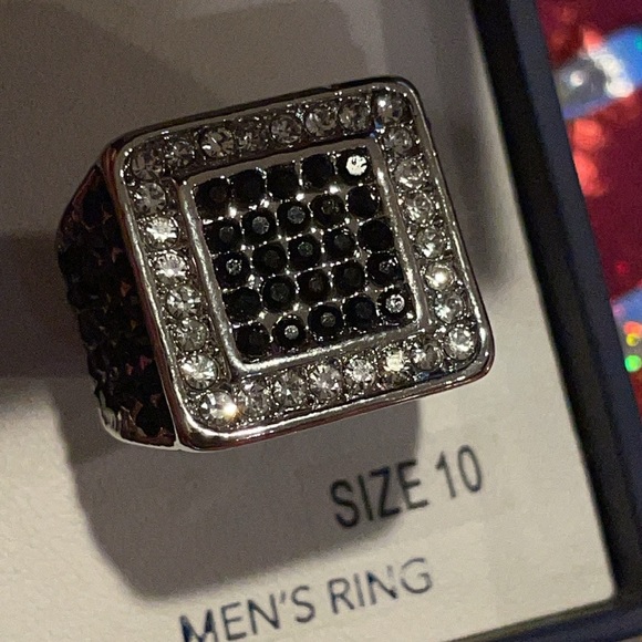 REINFORCECEMENTS  MENS RING - Picture 4 of 5